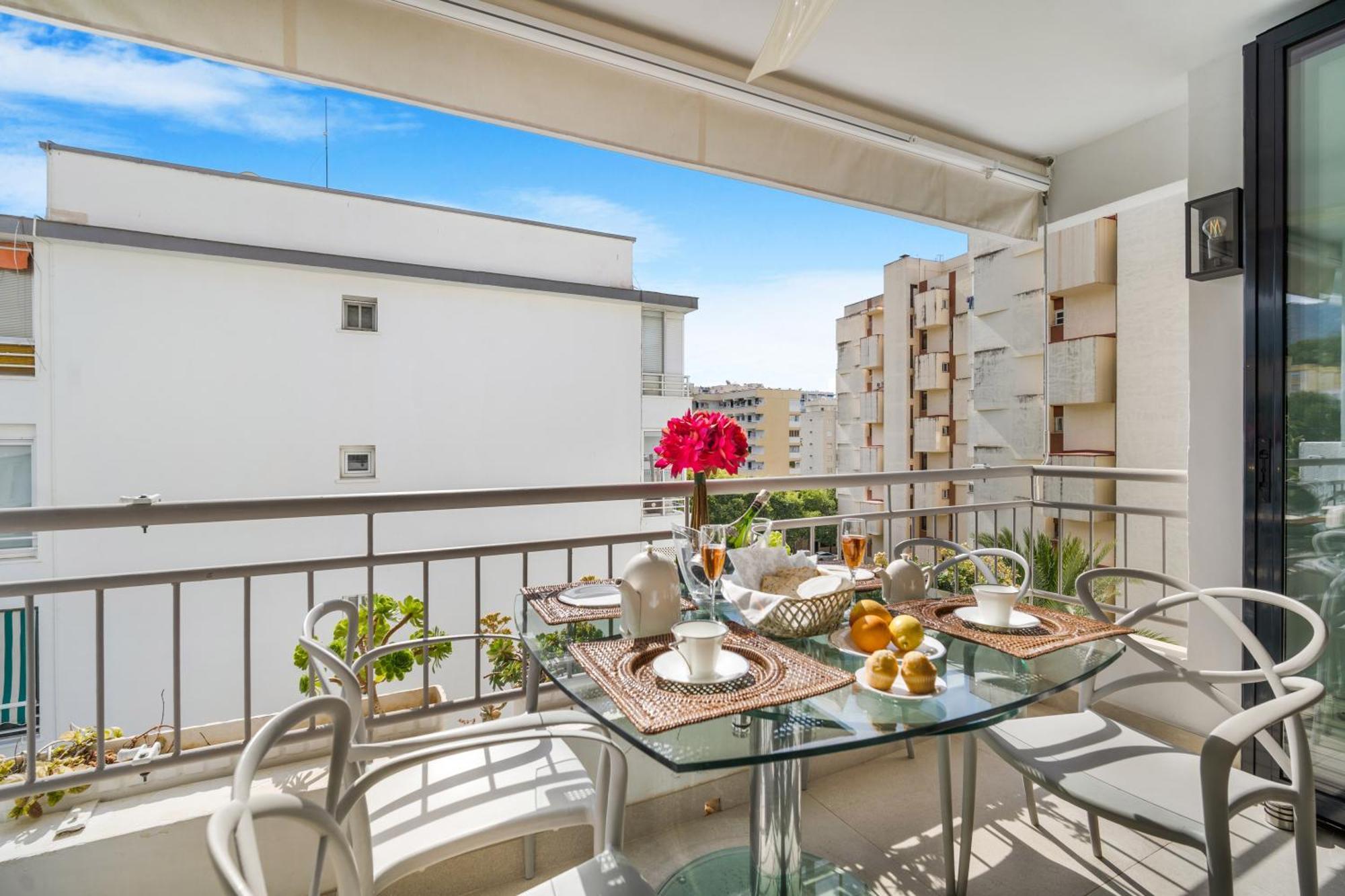 Elegant Marbella Beachside Екстериор снимка